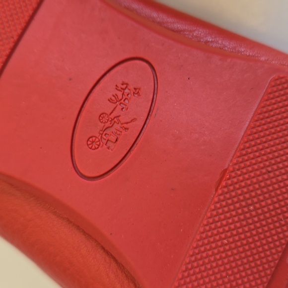 Coach Women's Olive Loafers in Red Pebble Grain Leather Round Toes Size 7B - Picture 12 of 14